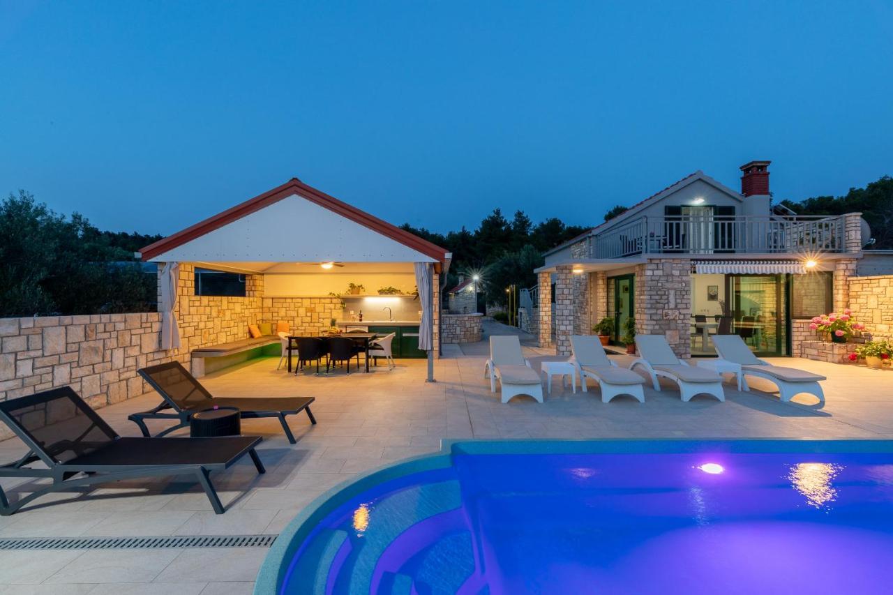 Villa Barbara - Olive Paradise, With Chlorine-Free Pool Vela Luka Buitenkant foto