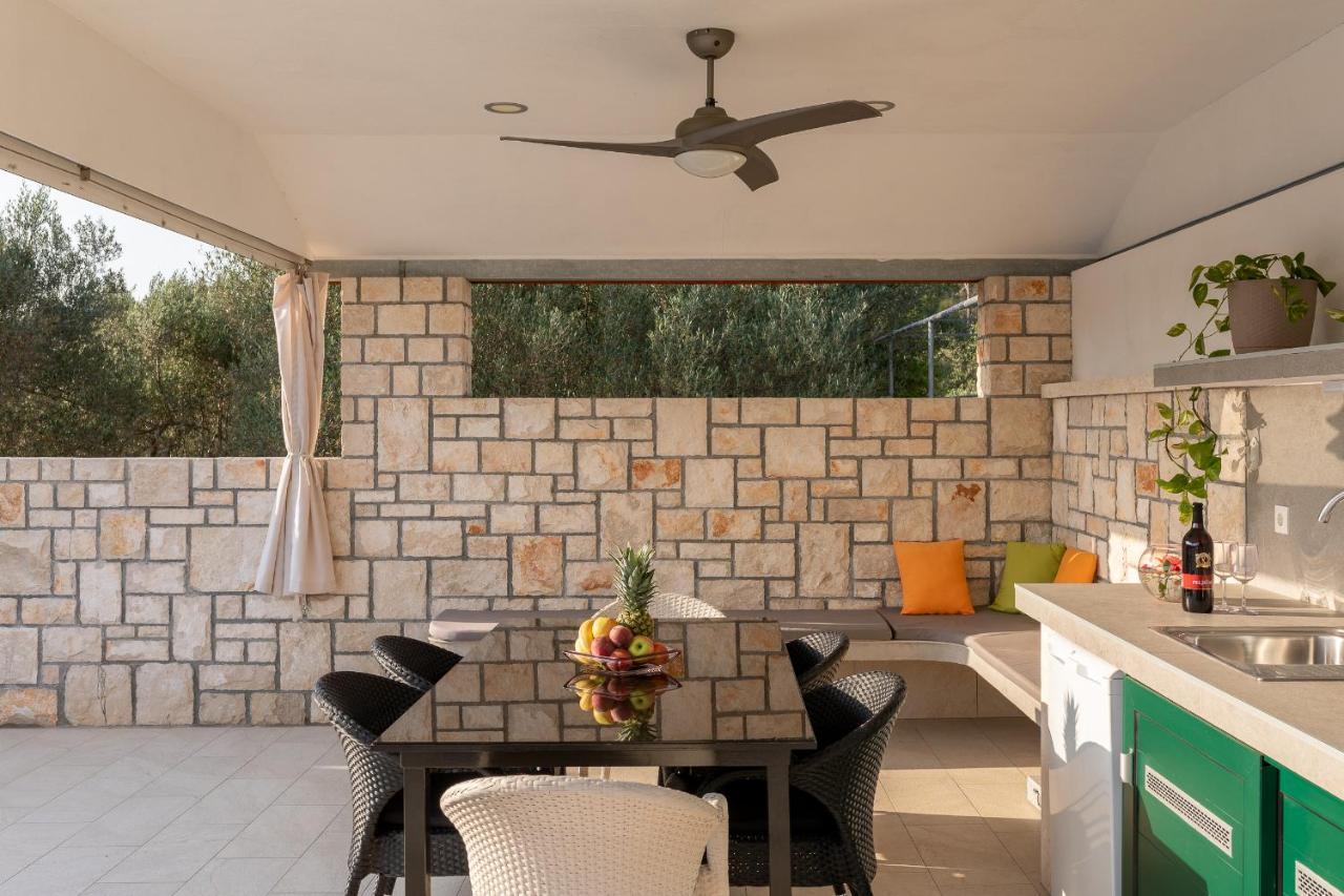 Villa Barbara - Olive Paradise, With Chlorine-Free Pool Vela Luka Buitenkant foto